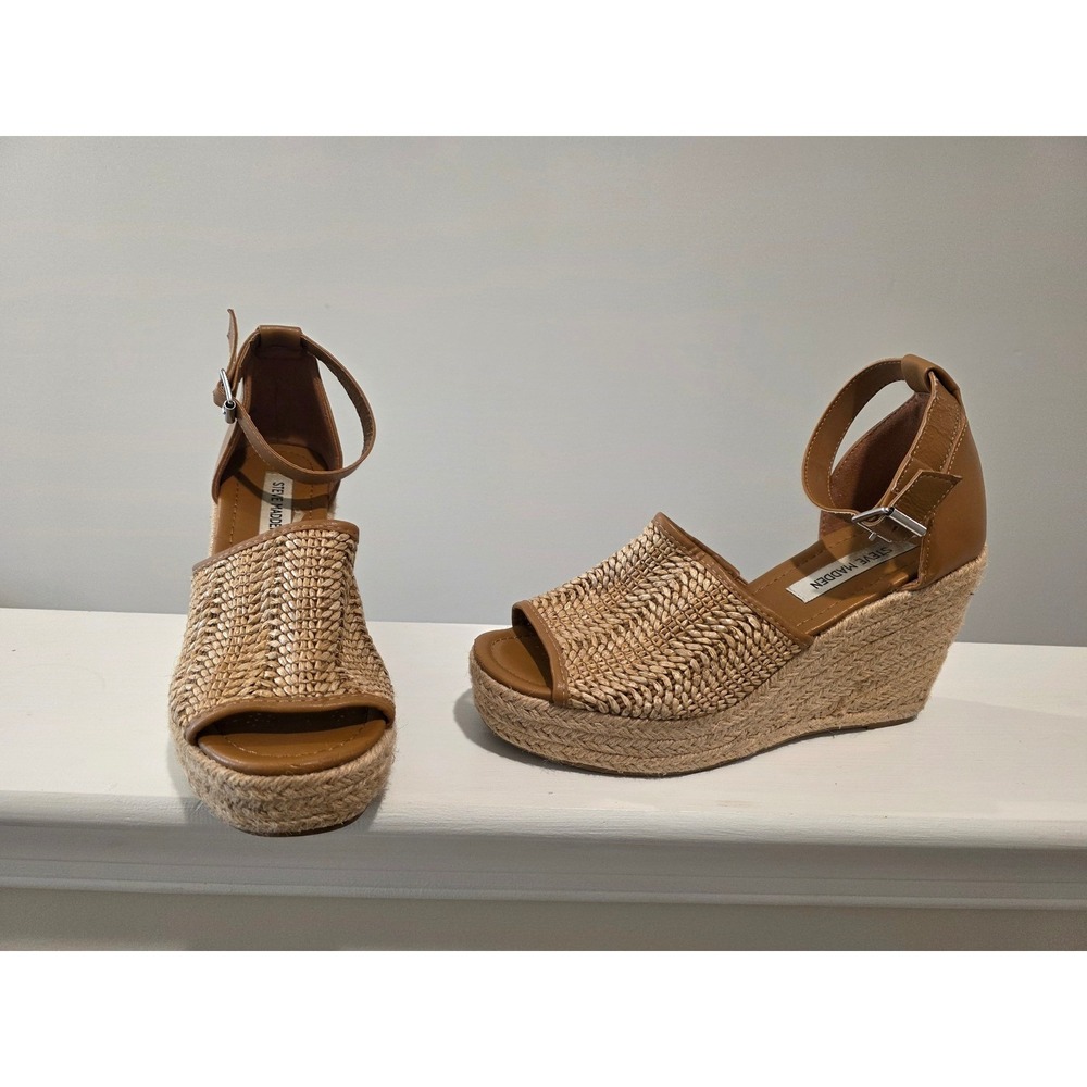 Women's sz 9M Steve Madden Vibrant Tan Woven Raffia Espadrille Wedge Sandals